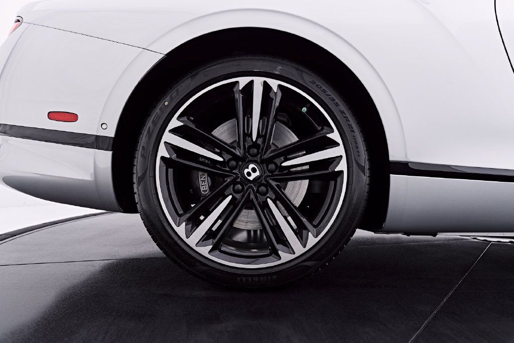 Used 2020 Bentley Continental GT AWD/4WD image 29