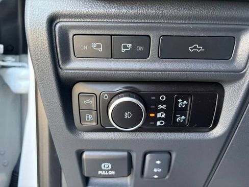 Used 2023 Ford F150 Platinum w/ Equipment Group 701A High AWD/4WD image 25