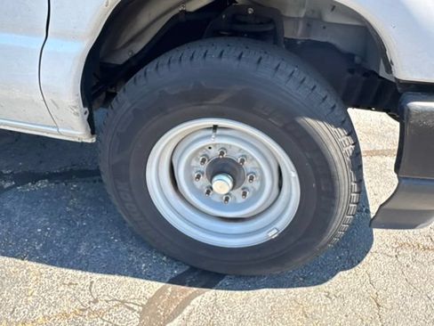 Used 2024 Ford E-350 and Econoline 350 Super Duty w/ Power Windows & Locks Group RWD image 38