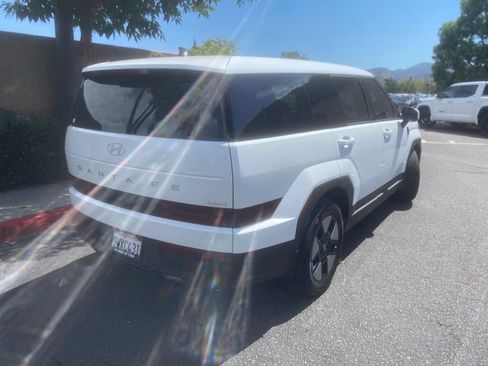 Certified 2026 Hyundai Santa Fe SE FWD image 8