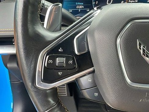 Used 2021 Chevrolet Corvette Stingray Preferred Cpe w/ Z51 Performance Package image 21