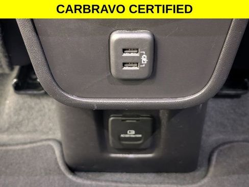 Certified 2024 GMC Terrain SLT FWD image 25