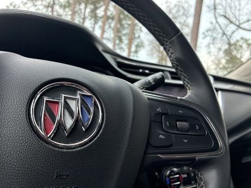 Used 2022 Buick Encore GX Select w/ Sport Touring Package image 22