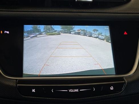 Used 2019 Cadillac XT5 Premium Luxury image 10