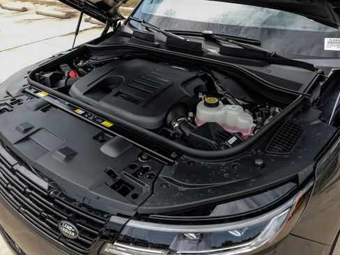 New 2026 Land Rover Range Rover Sport SE AWD/4WD image 65