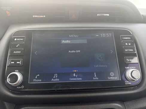 Used 2024 Nissan Kicks SR FWD image 27