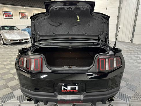 Used 2010 Ford Mustang GT image 44