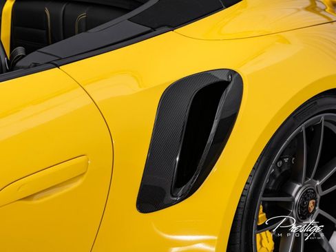 Used 2022 Porsche 911 Turbo S image 12