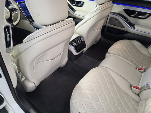 Certified 2023 Mercedes-Benz S 580 4MATIC Sedan image 15
