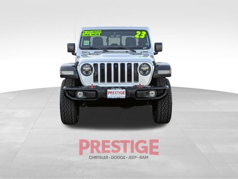 Used 2023 Jeep Gladiator Rubicon w/ LED Lighting Group AWD/4WD image 3