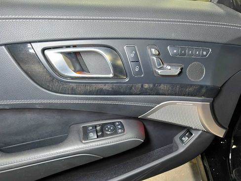 Used 2013 Mercedes-Benz SL 63 AMG image 20