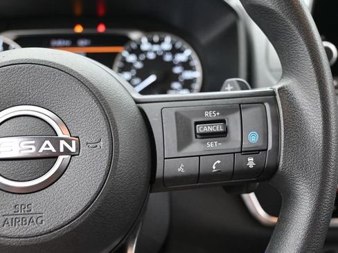 Used 2024 Nissan Rogue SV image 22