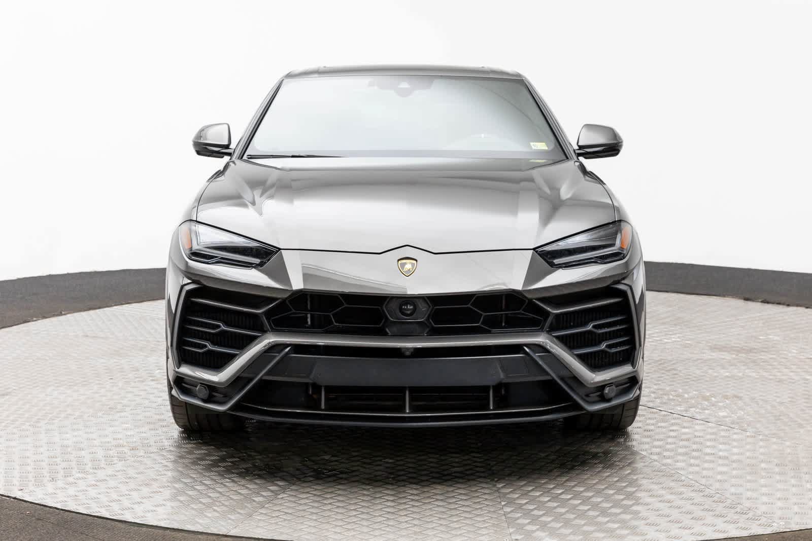 Used 2022 Lamborghini Urus AWD/4WD image 6