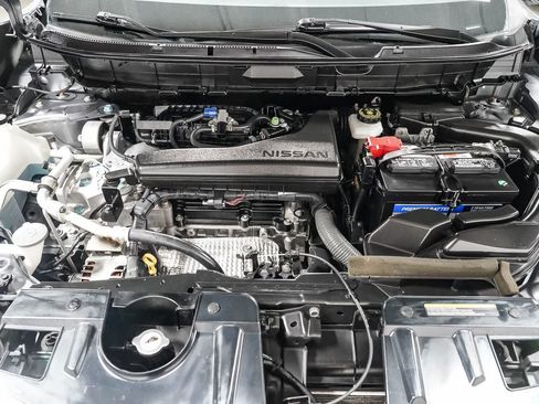 Used 2018 Nissan Rogue S FWD image 27
