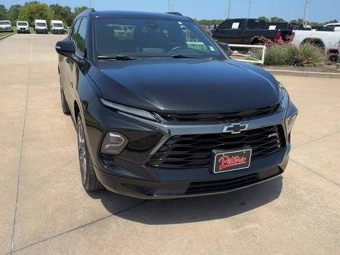 Used 2025 Chevrolet Blazer RS FWD image 4