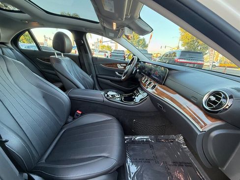 Used 2018 Mercedes-Benz E 300 image 38