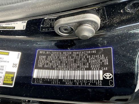 Used 2024 Toyota Corolla LE FWD image 34