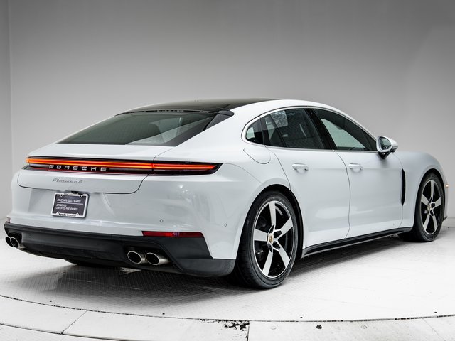 Certified 2025 Porsche Panamera 4 AWD/4WD image 34