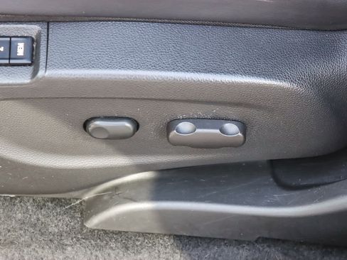 Used 2019 Buick Encore Essence image 21