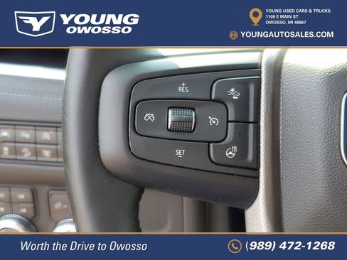 Used 2023 GMC Yukon Denali AWD/4WD image 14