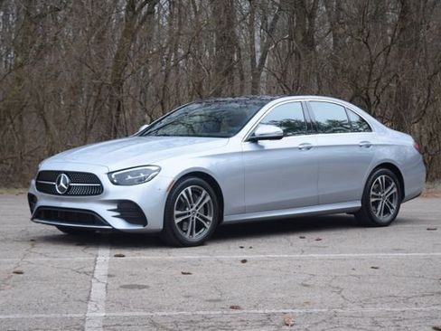 Used 2022 Mercedes-Benz E 350 4MATIC Sedan image 22