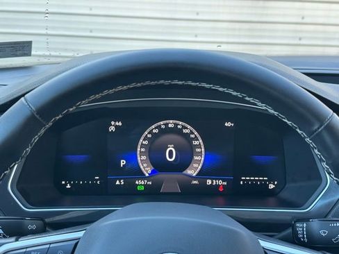 Used 2024 Volkswagen Tiguan Wolfsburg Edition image 23