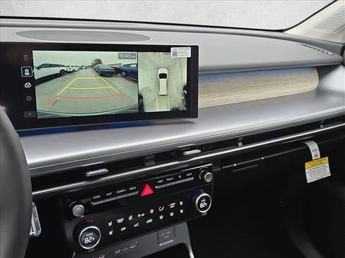 New 2026 Hyundai Ioniq 9 SEL image 13