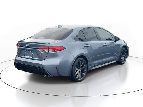 Used 2024 Toyota Corolla SE FWD image 6