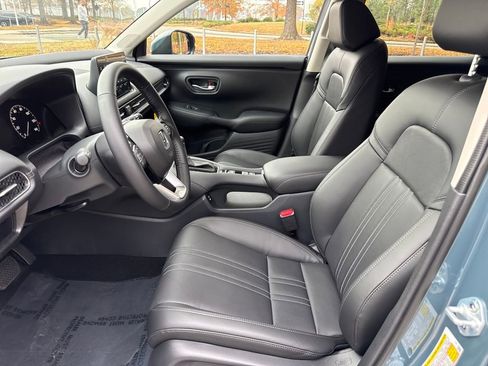 New 2026 Honda HR-V EX-L image 11