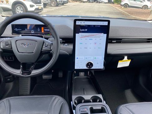 New 2025 Ford Mustang Mach-E Premium image 7