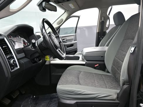 Used 2016 RAM 2500 Big Horn AWD/4WD image 9