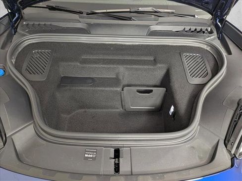 New 2026 Porsche Macan 4S Electric image 24