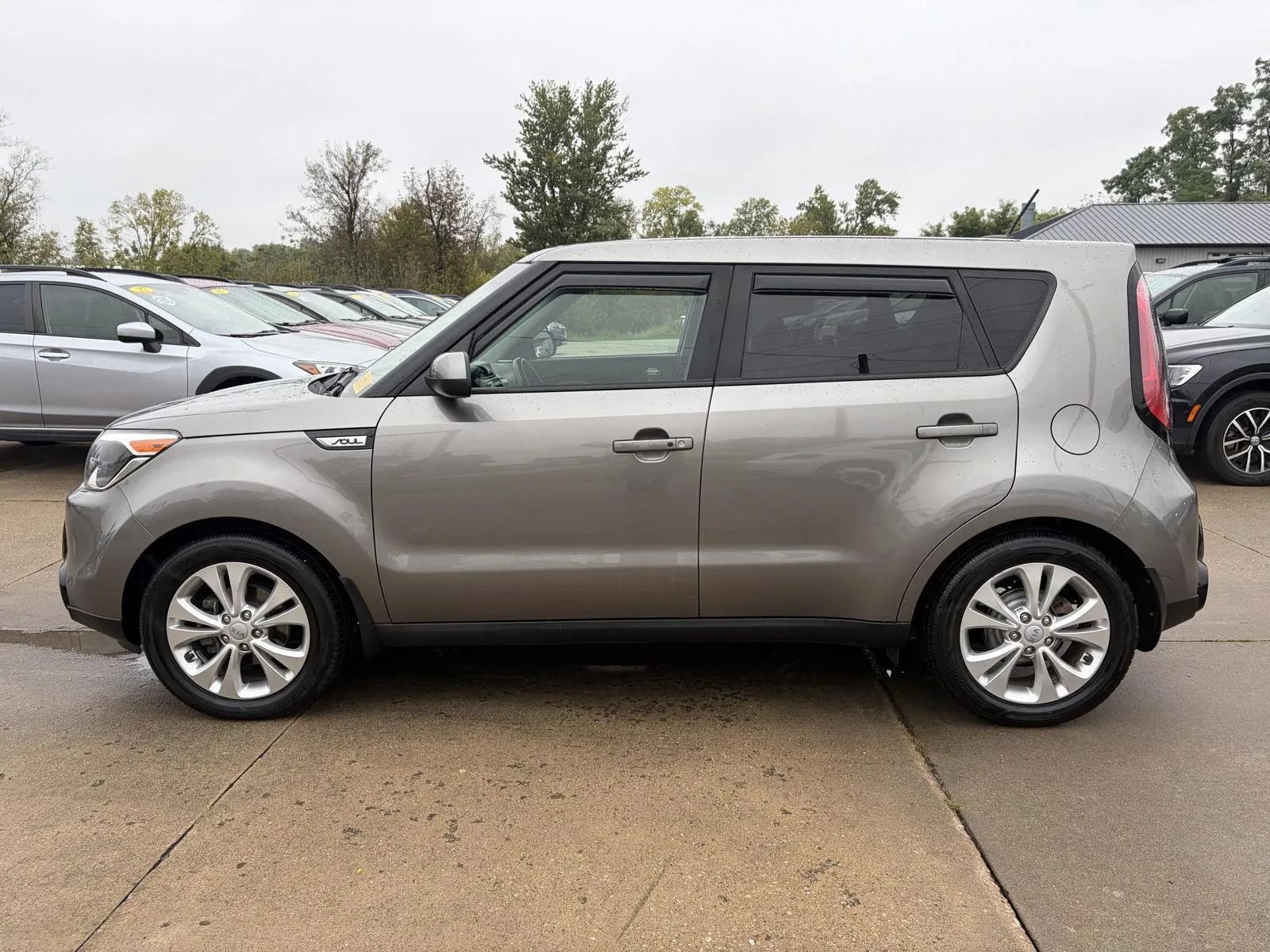 Used 2016 Kia Soul + w/ Primo Package FWD image 5