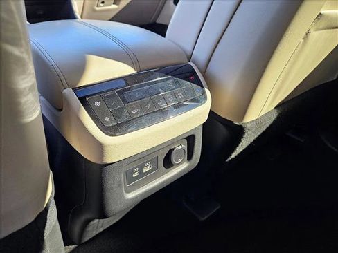 Used 2022 INFINITI QX60 Luxe w/ Cargo Package image 17