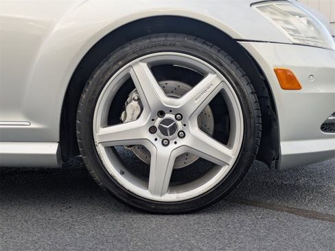 Used 2013 Mercedes-Benz S 550 image 12