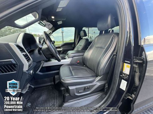 Used 2022 Ford F250 Lariat w/ Black Appearance Package image 22