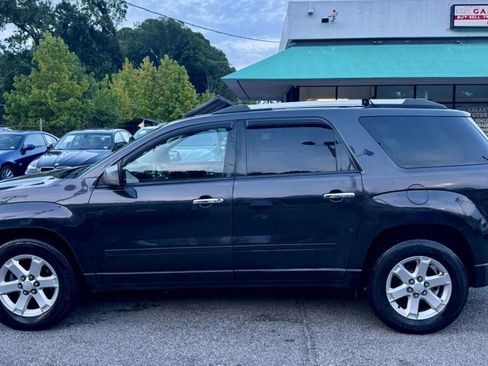 Used 2016 GMC Acadia SLE image 7