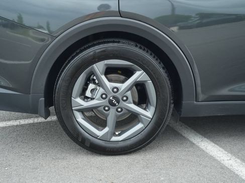 Used 2025 Kia K4 FWD image 47