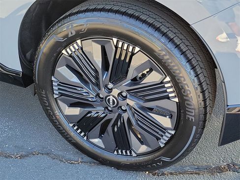 New 2026 Nissan Murano Platinum w/ Cargo Package image 3