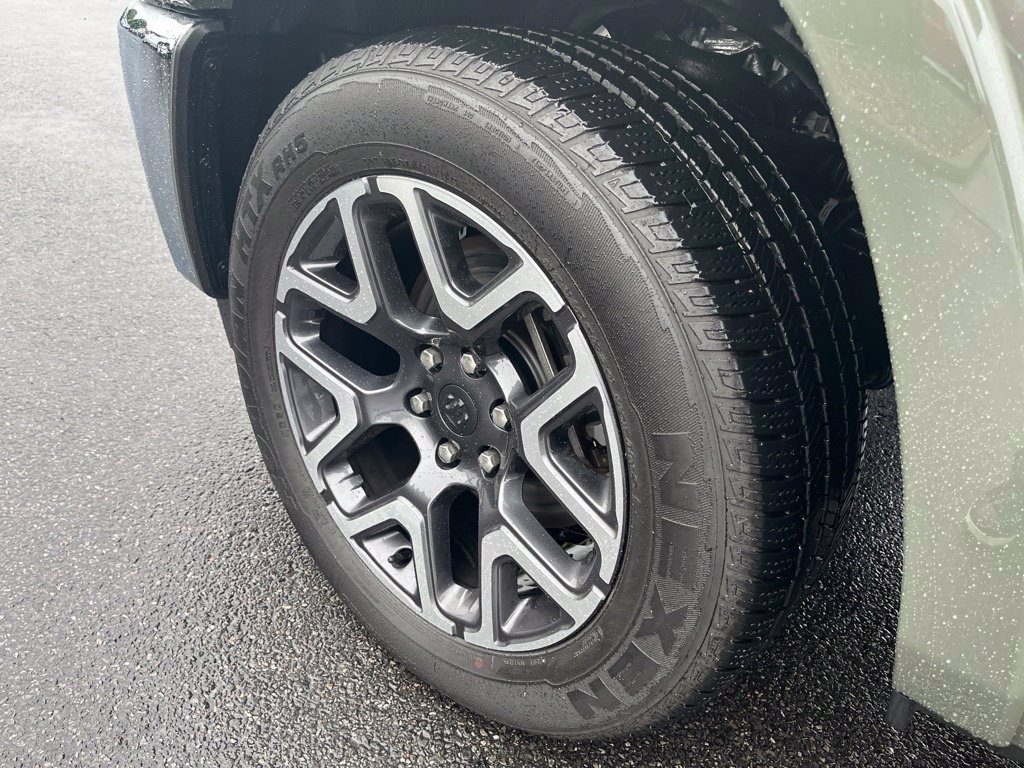 Used 2026 RAM 1500 Laramie AWD/4WD image 12
