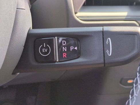 New 2026 Kia EV9 Wind image 15