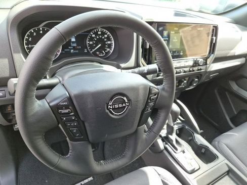 New 2026 Nissan Frontier SV w/ SV Convenience Package image 18