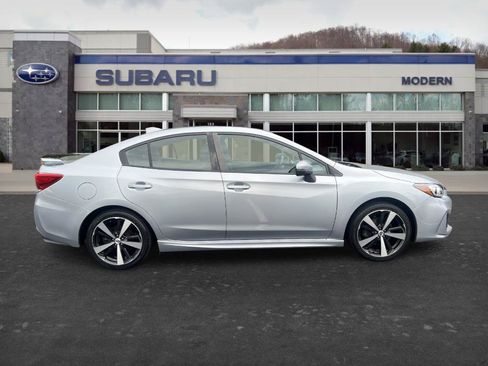 Used 2017 Subaru Impreza 2.0i Sport w/ Popular Package #1 AWD/4WD image 4