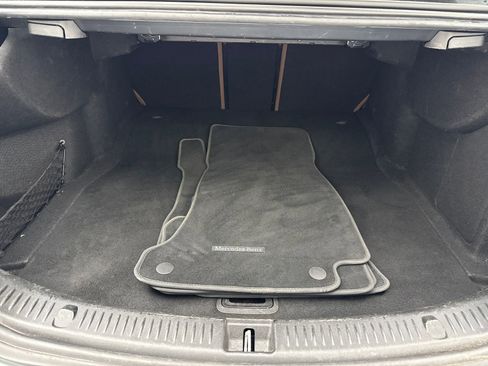 Used 2017 Mercedes-Benz E 300 image 46
