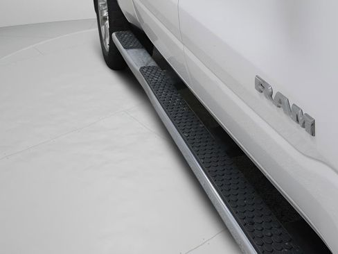 Used 2021 RAM 1500 Big Horn AWD/4WD image 34