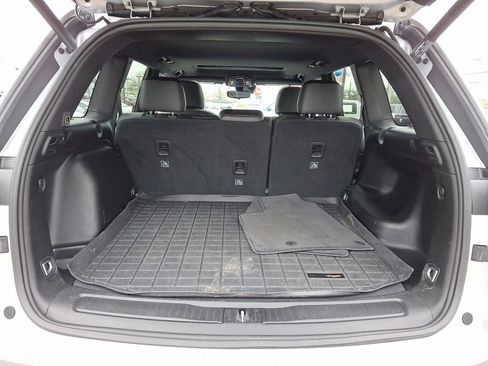 Used 2023 Jeep Grand Cherokee Altitude image 18