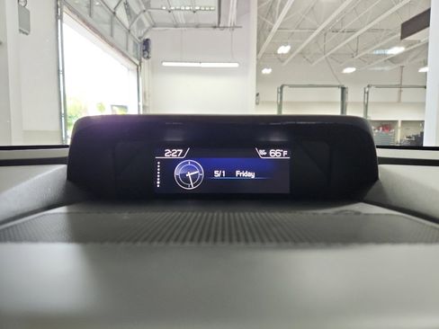 Used 2021 Subaru Ascent Touring AWD/4WD image 19