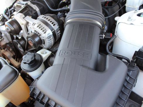 Used 2010 Ford Mustang GT RWD image 67