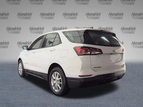 Used 2024 Chevrolet Equinox LS w/ Driver Confidence II Package FWD image 41