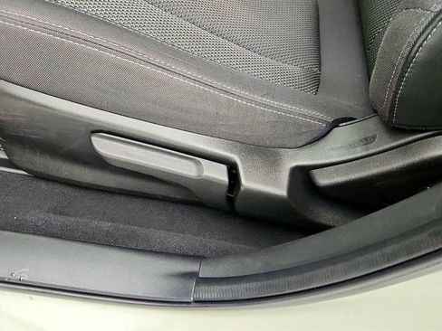 Used 2024 Subaru Crosstrek 2.0i Premium image 11